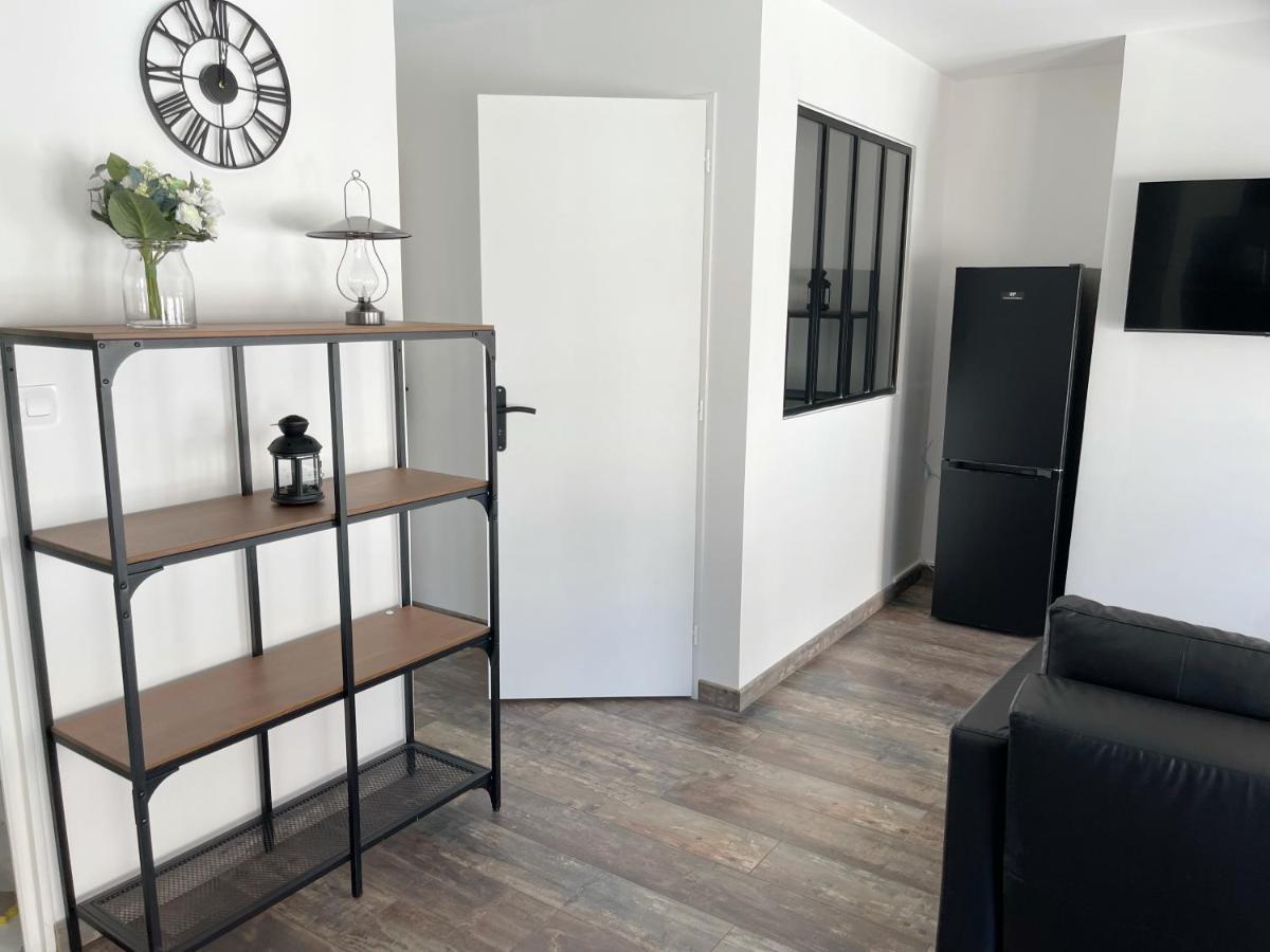 017 Chic & Cosy F2 53M2 Hypercentre Wifi Smart Tv Netflix Apartment Saint-Etienne  Luaran gambar